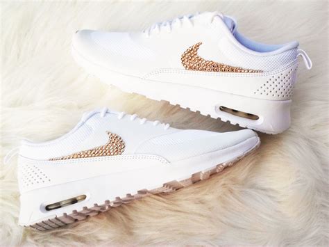 nike air max thea gold weiß|nike air max thea outfits.